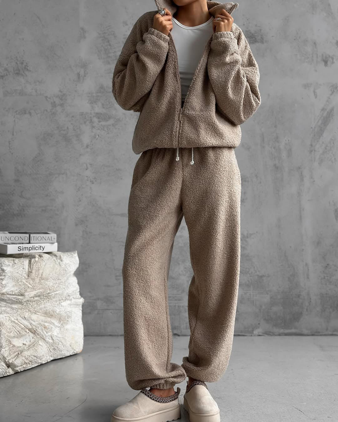 Ensemble de survêtement femme avec capuche, élastique, confortable