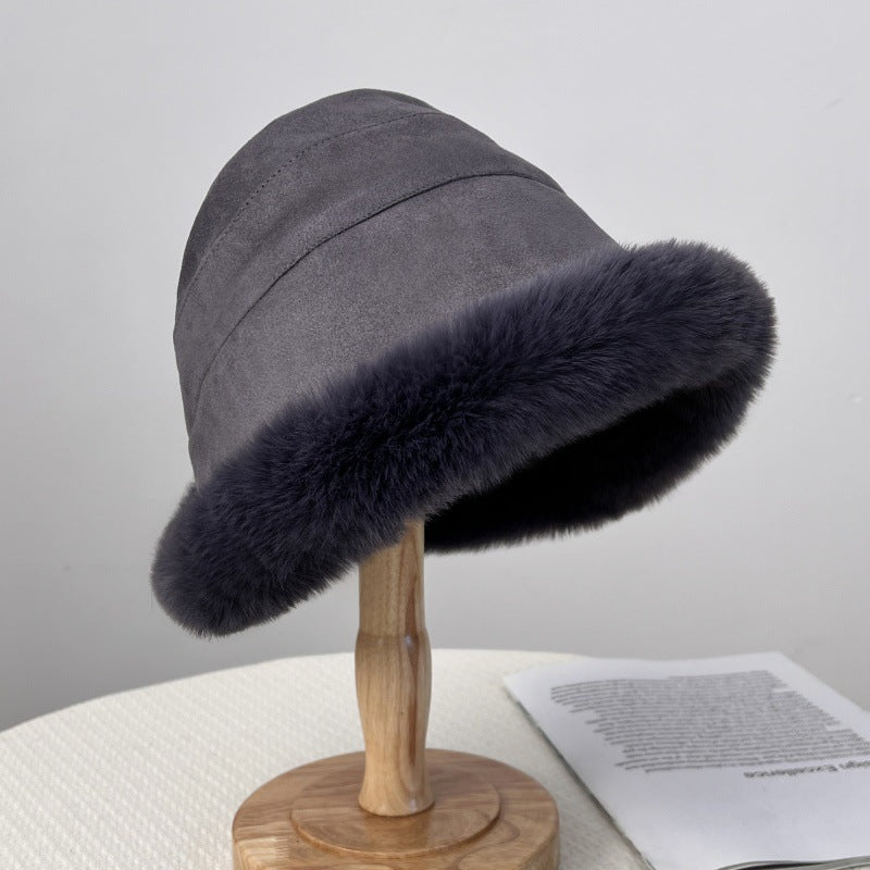 Bonnet en fourrure femme Doux Design élégant
