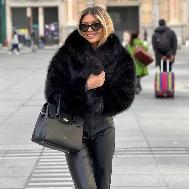 Elegante Damen Felljacke Luxus - IdealeKleiden