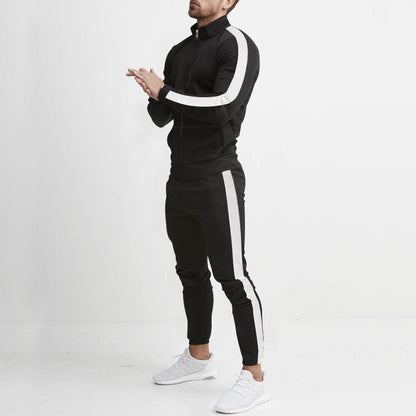 Survêtement de sport pour homme design à rayures