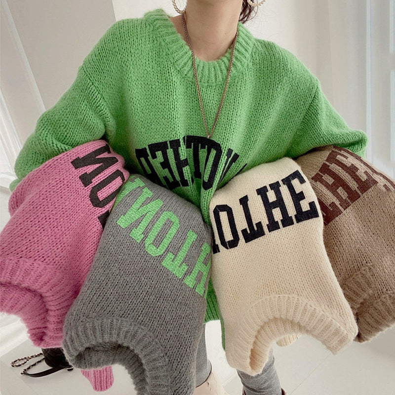 Damen Oversized Pullover Großes Logo Trendy Strickmuster - IdealeKleiden