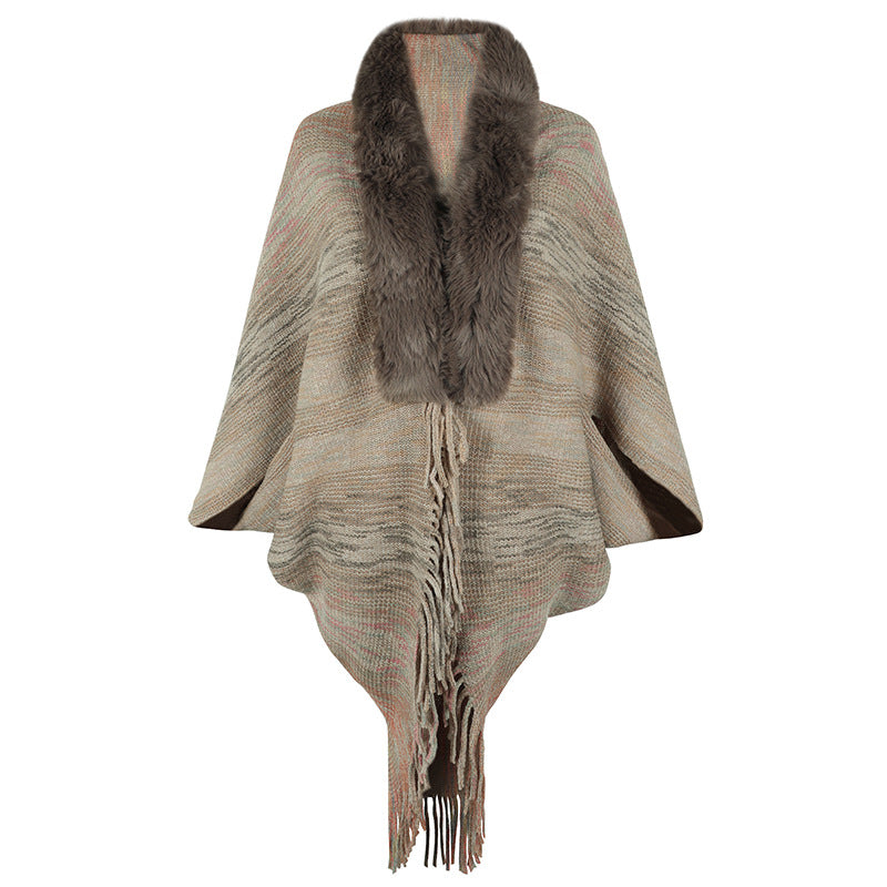 Poncho élégant pour femmes avec col en fausse fourrure