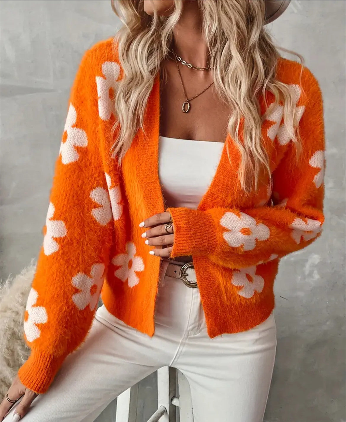 Cardigan femme motif floral doux et confortable