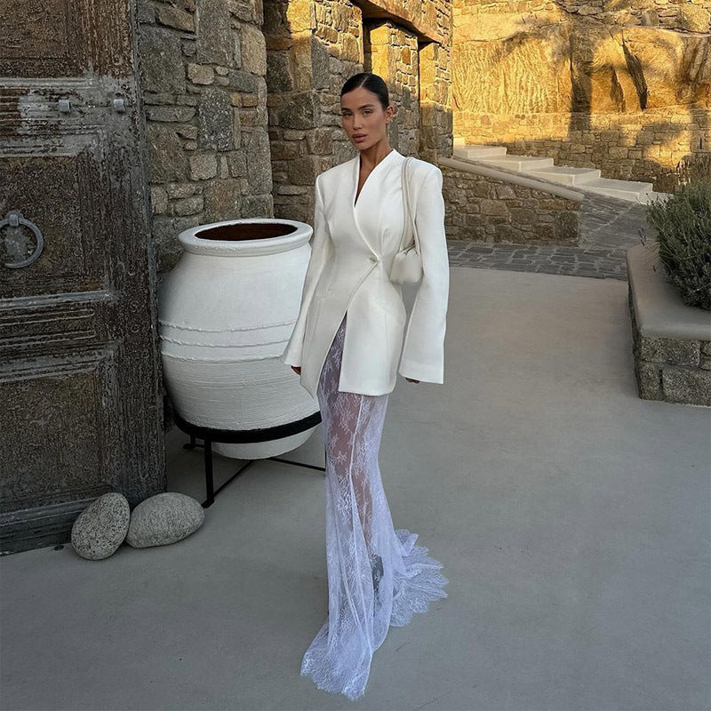 Damen Blazer-Kleid mit eleganter Spitze Modernes Design - IdealeKleiden