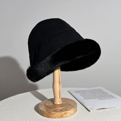 Bonnet en fourrure femme Doux Design élégant