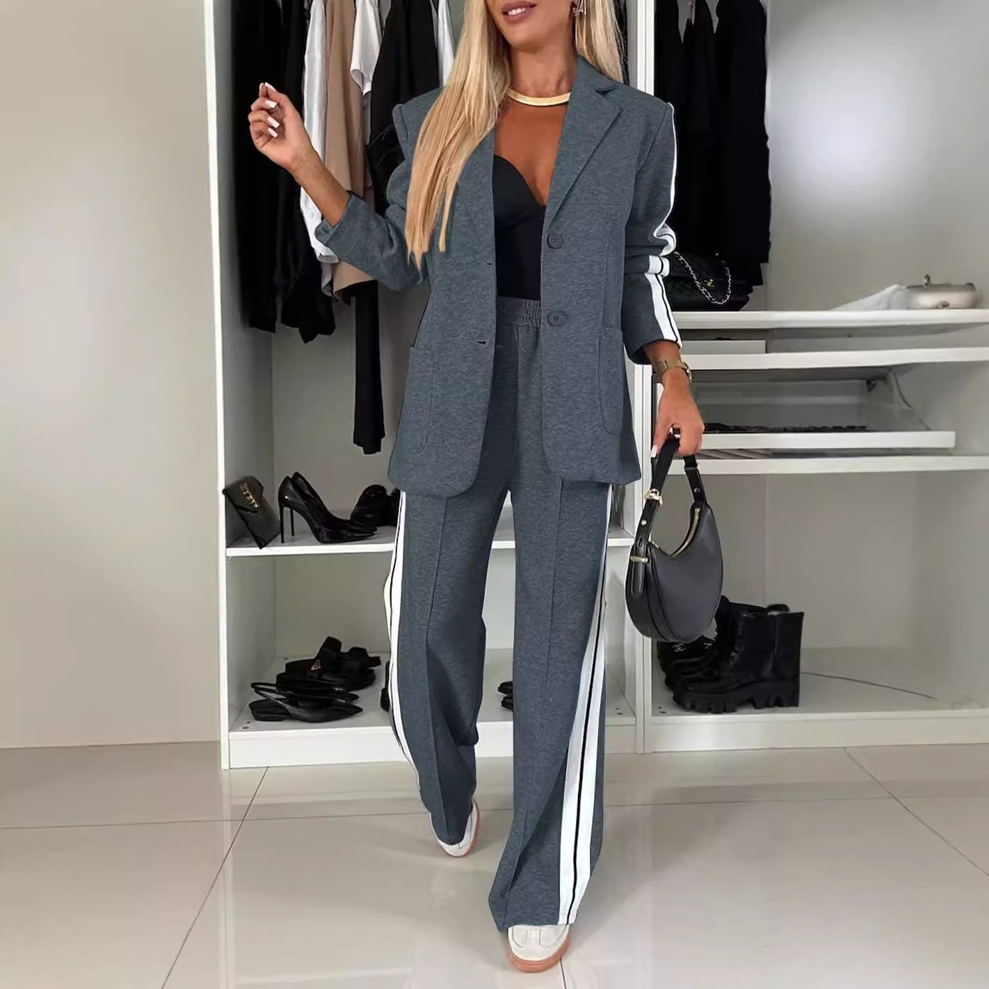 Costumes élégants | Blazers confortables avec revers et bretelles
