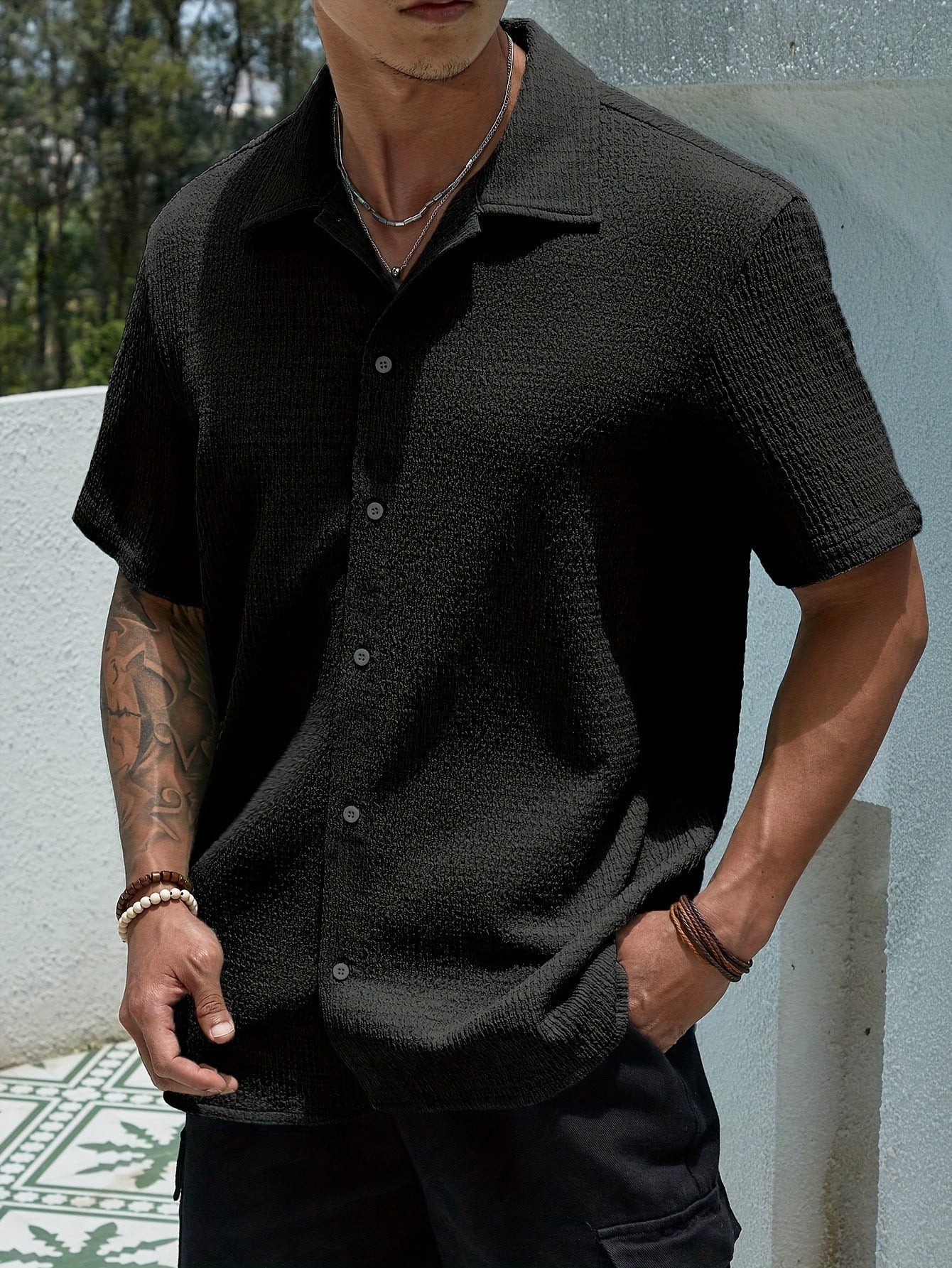 Chemise d'été moderne à manches courtes pour homme