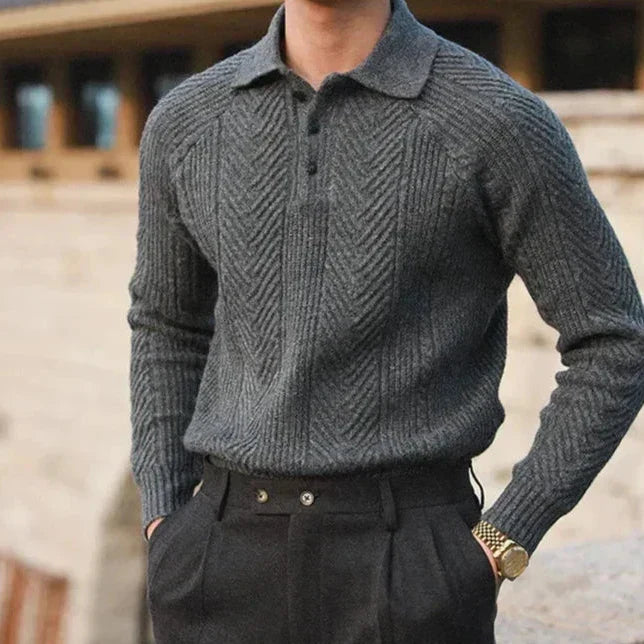 Pull chic pour homme avec col