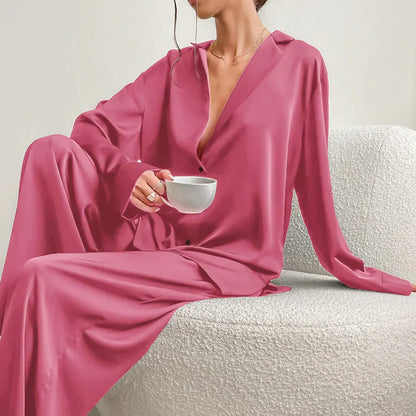 Pyjama femme en satin blanc avec pantalon large