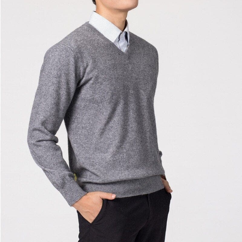 Pull-over homme col en V simple et élégant