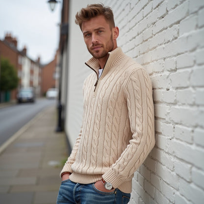 Pull homme col zippé torsadé