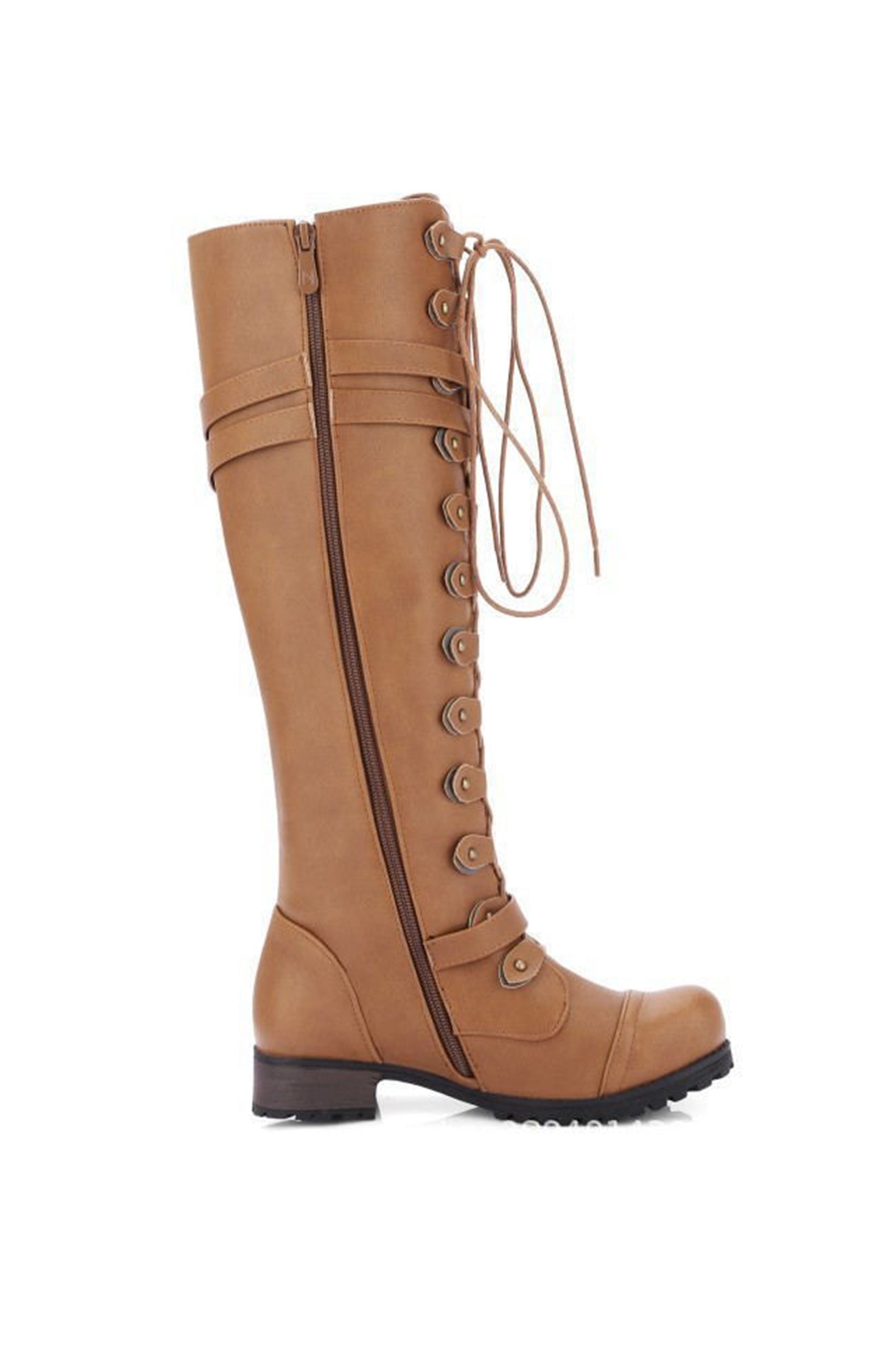 Bottes de chevalier cloutées avec boucle de ceinture