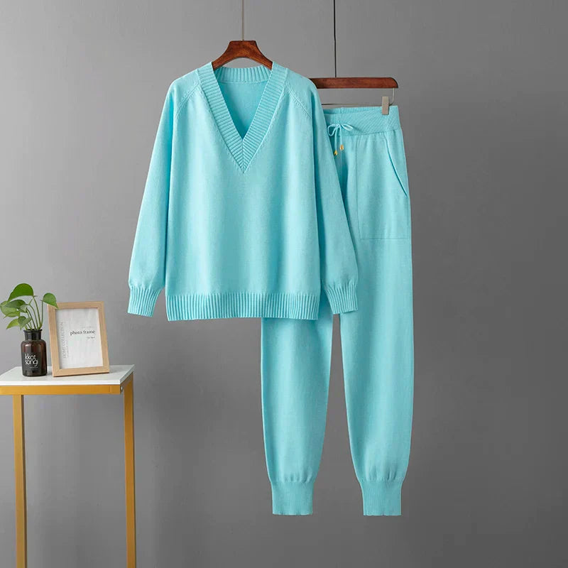 Ensemble robe élégante femme chic et moderne