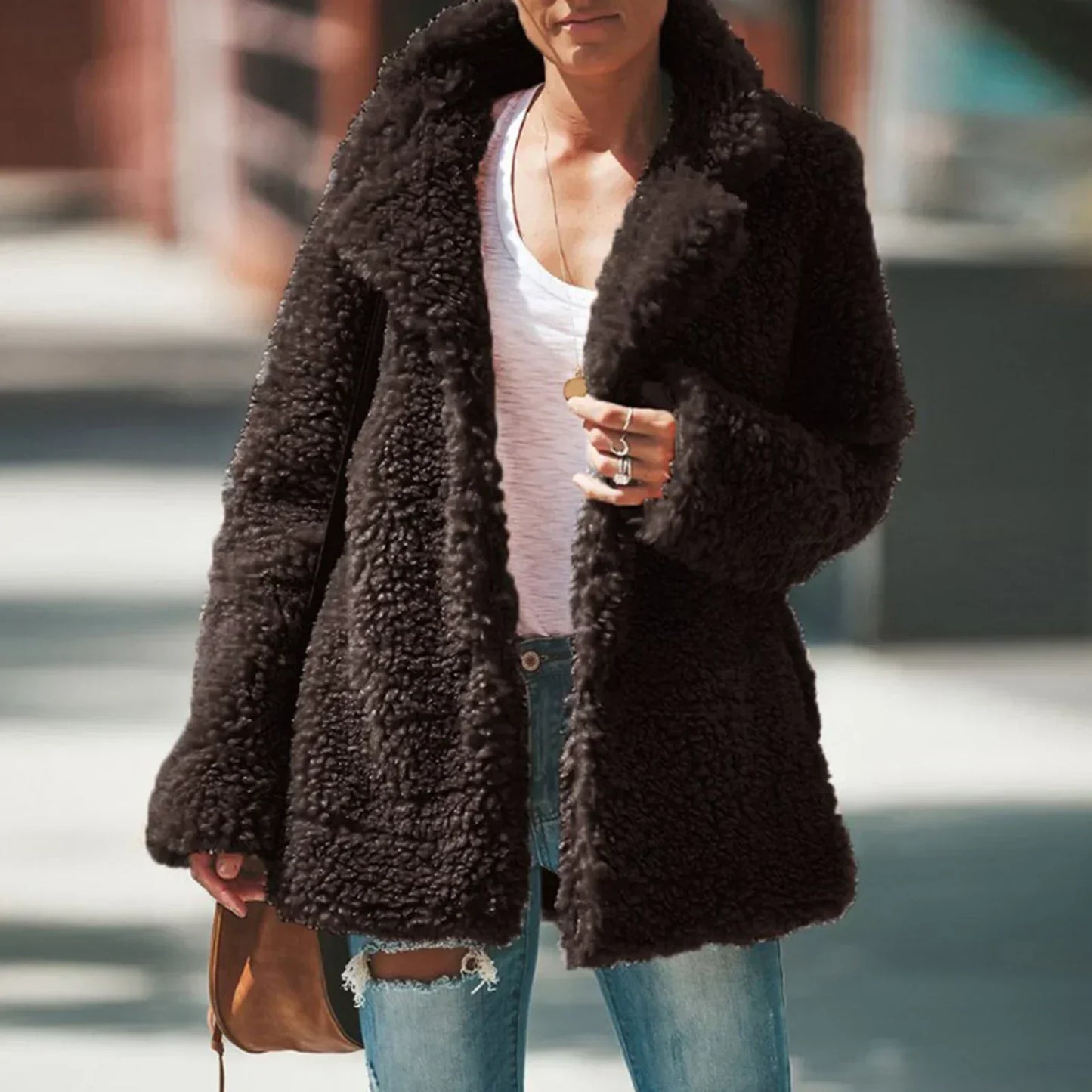 Manteau polaire beige doux et élégant