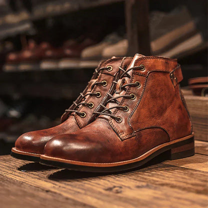 Bottes homme élégantes à lacets classiques