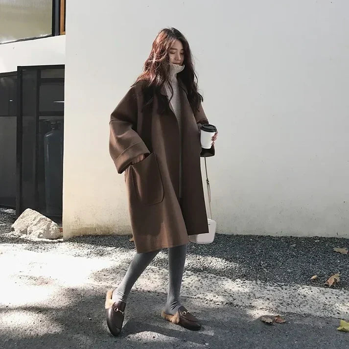 Trendiger Wintermantel Damen Modell - IdealeKleiden