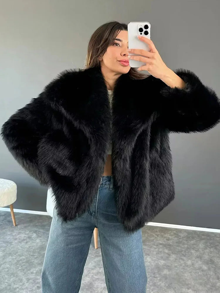 Veste en fausse fourrure femme élégante