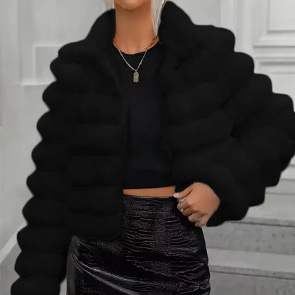 Robe de luxe | Manteau en fausse fourrure