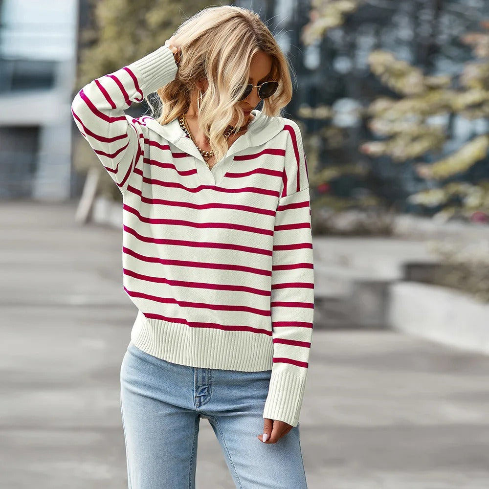 Pull rayé stylé col en V