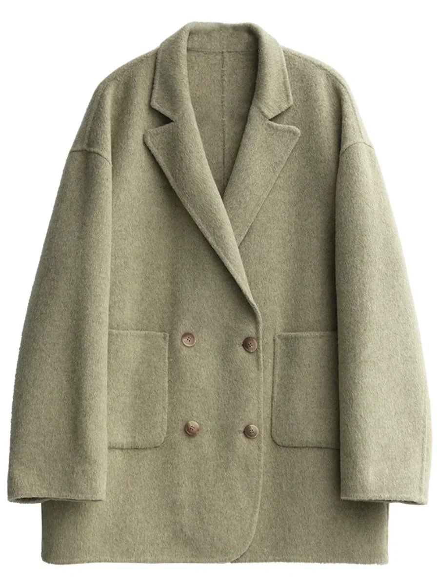 Élégant manteau en laine pour femme qualité luxe