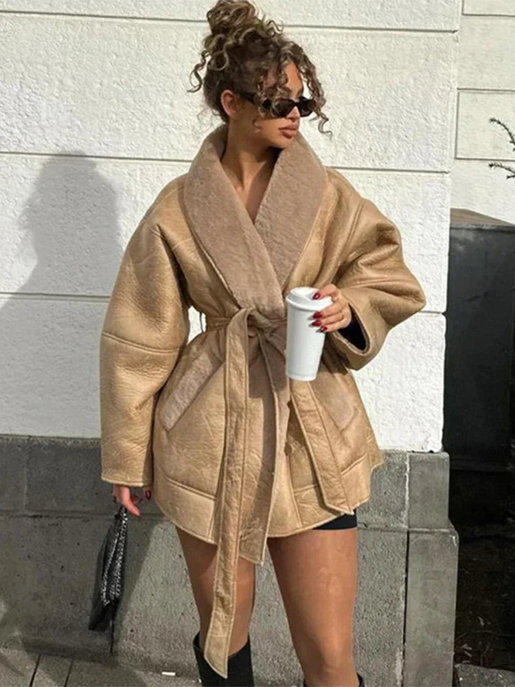 Luxus Leder-Mantel Damen Elegant Pelzverarbeitung - IdealeKleiden