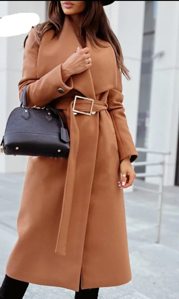 Élégant manteau en laine pour femme avec ceinture