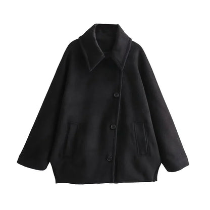 Cape pour femme, design élégant avec boutons