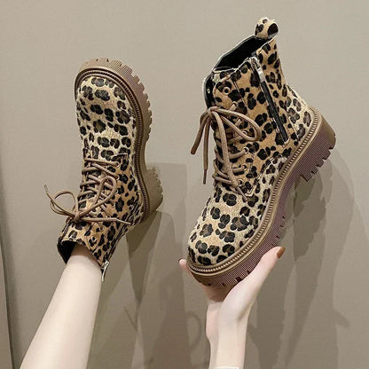 Bottes élégantes à imprimé léopard pour femme
