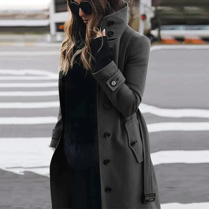 Trench-coat élégant pour femme modèle automne