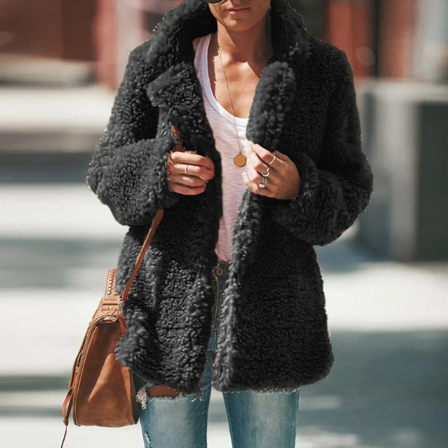Manteau polaire beige doux et élégant