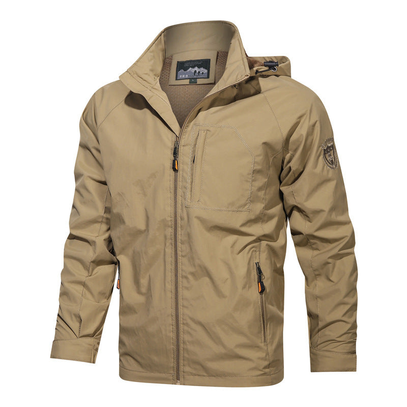 Blouson léger homme à capuche sportive