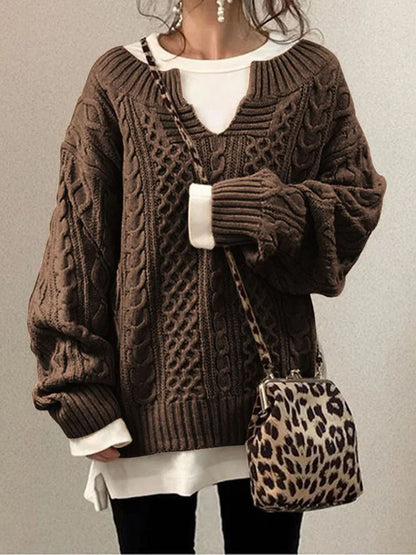 Pull en grosse maille pour femme avec col fendu