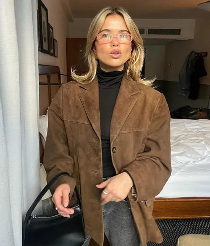 Veste en cuir chic courte élégante