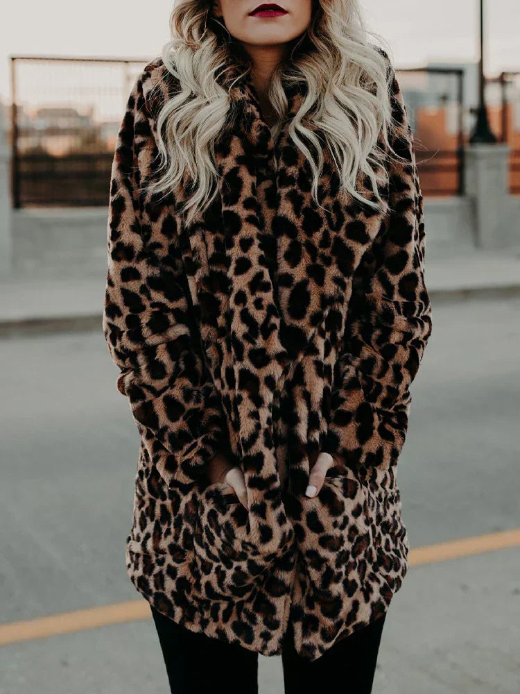 Manteau élégant en fausse fourrure motif léopard
