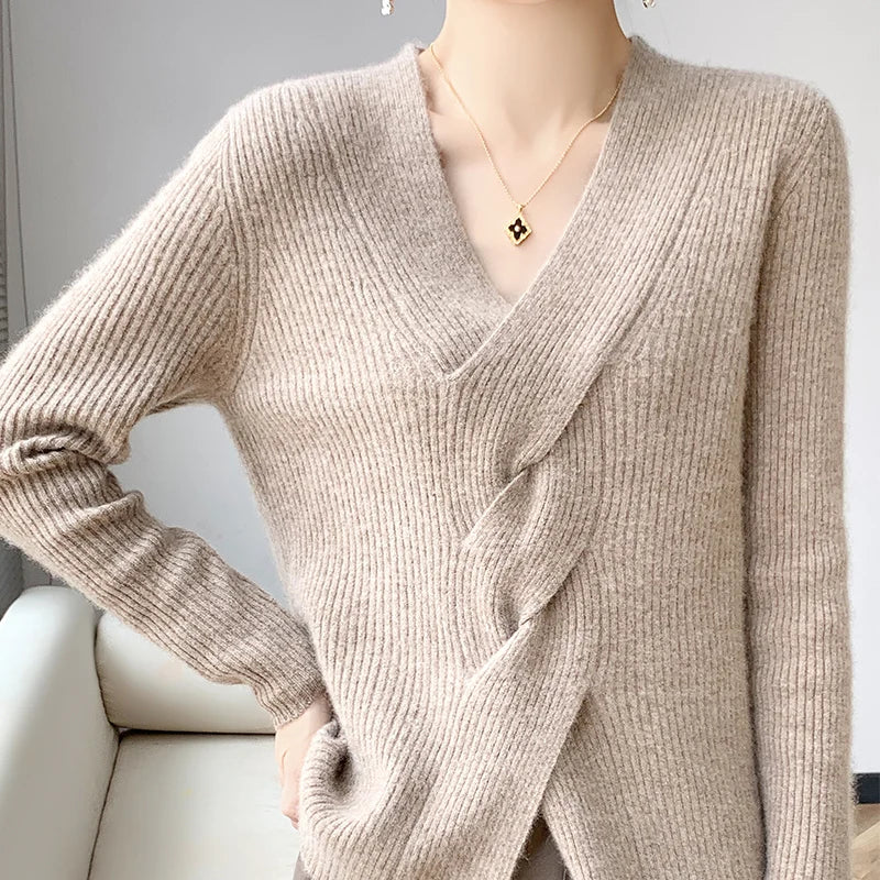Pull pour femme col V style moderne