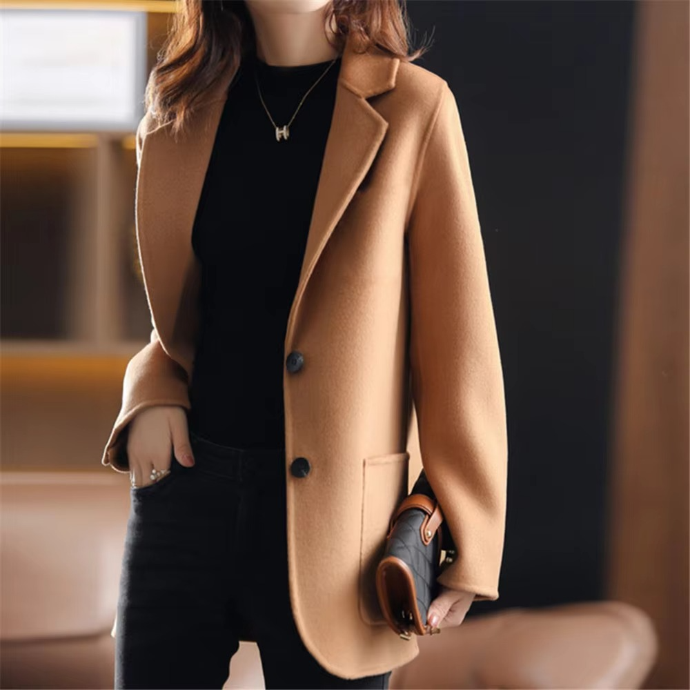 Veste blazer femme élégante avec poches