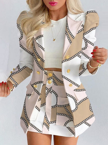 Ensemble blazer et jupe à carreaux chic pour femme