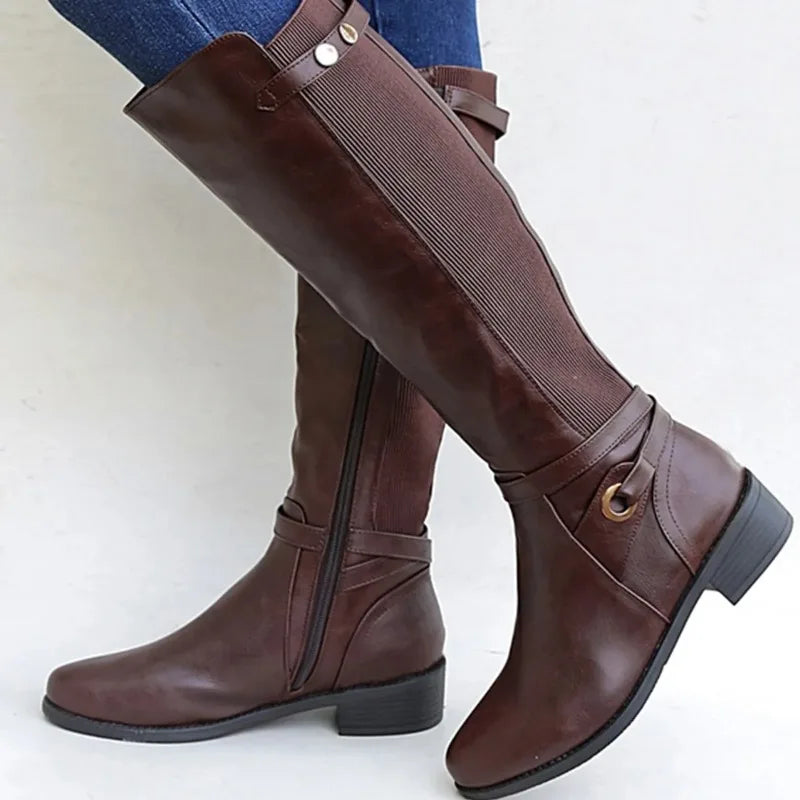 Hohe Lederstiefel mit dicken Absätzen für Damen - IdealeKleiden