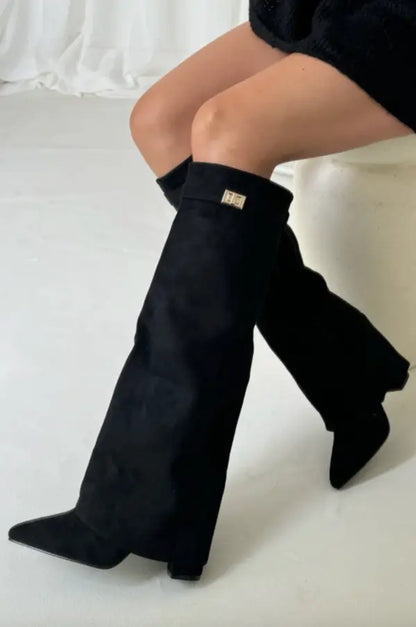 Bottes femme beige daim chic