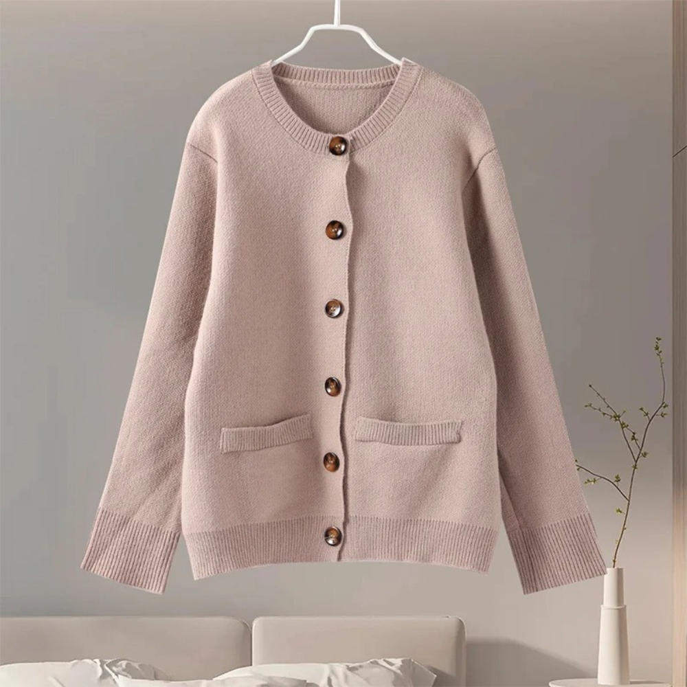 Cardigan femme col rond doux
