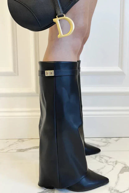 Bottes hautes en daim élégantes