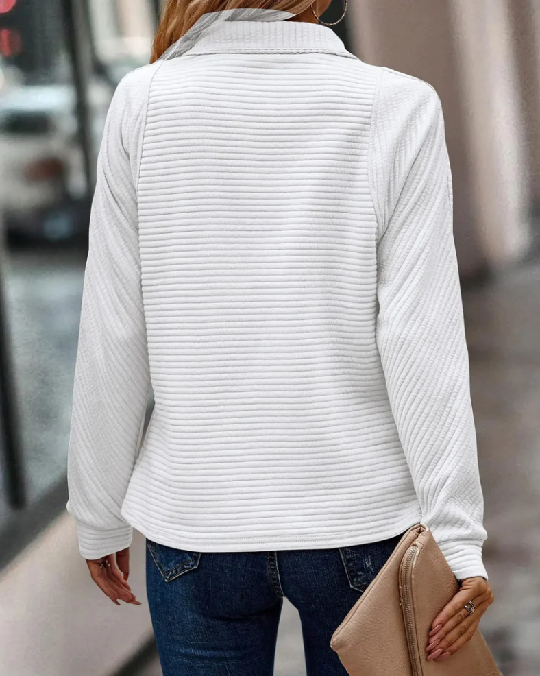 Pull col V élégant Scarlett