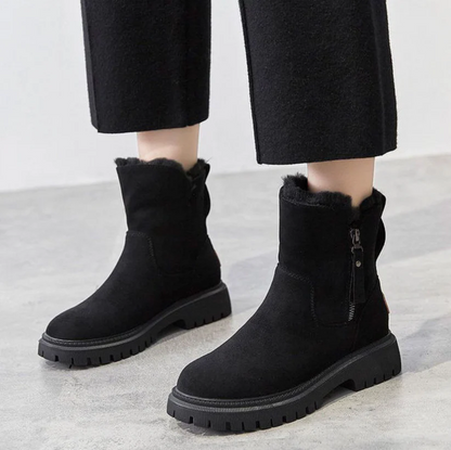 Bottes élégantes noires pour femme
