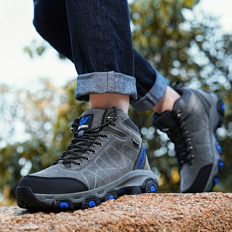 Chaussures à semelles épaisses pour hommes Robustes