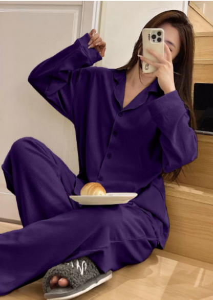 Pyjama femme en satin blanc avec pantalon large