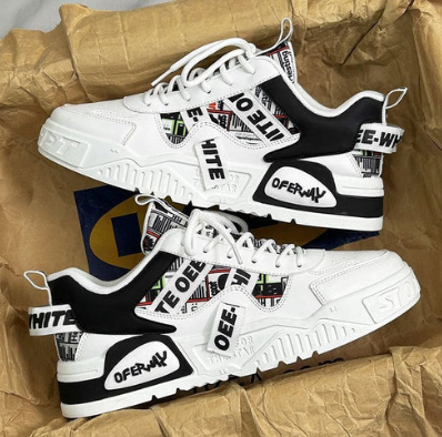 Stylische Schuhe mit dicken Sohlen - IdealeKleiden