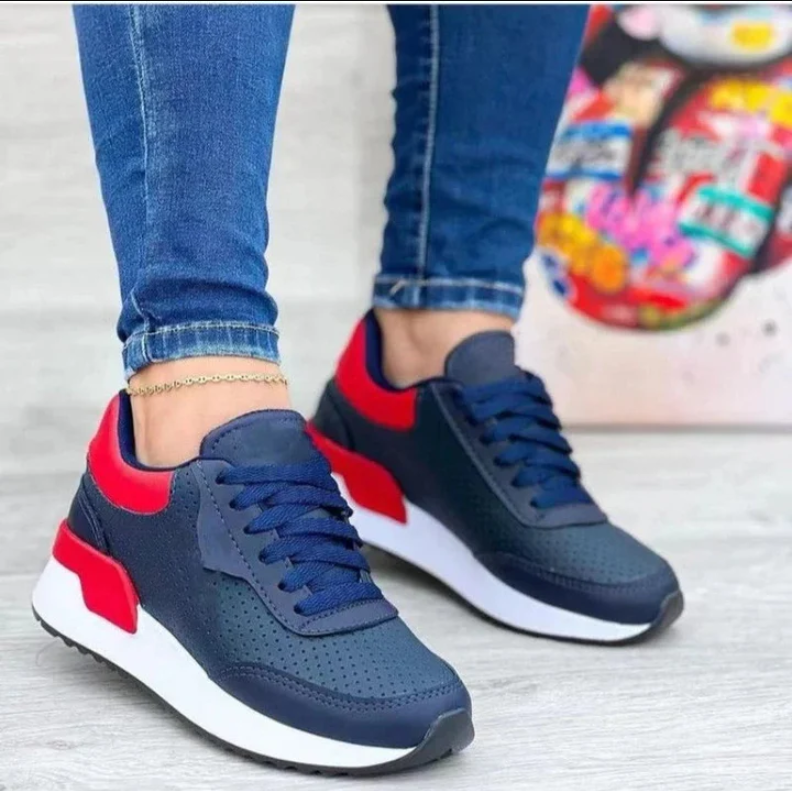 Baskets Femme Modernes Tricolores
