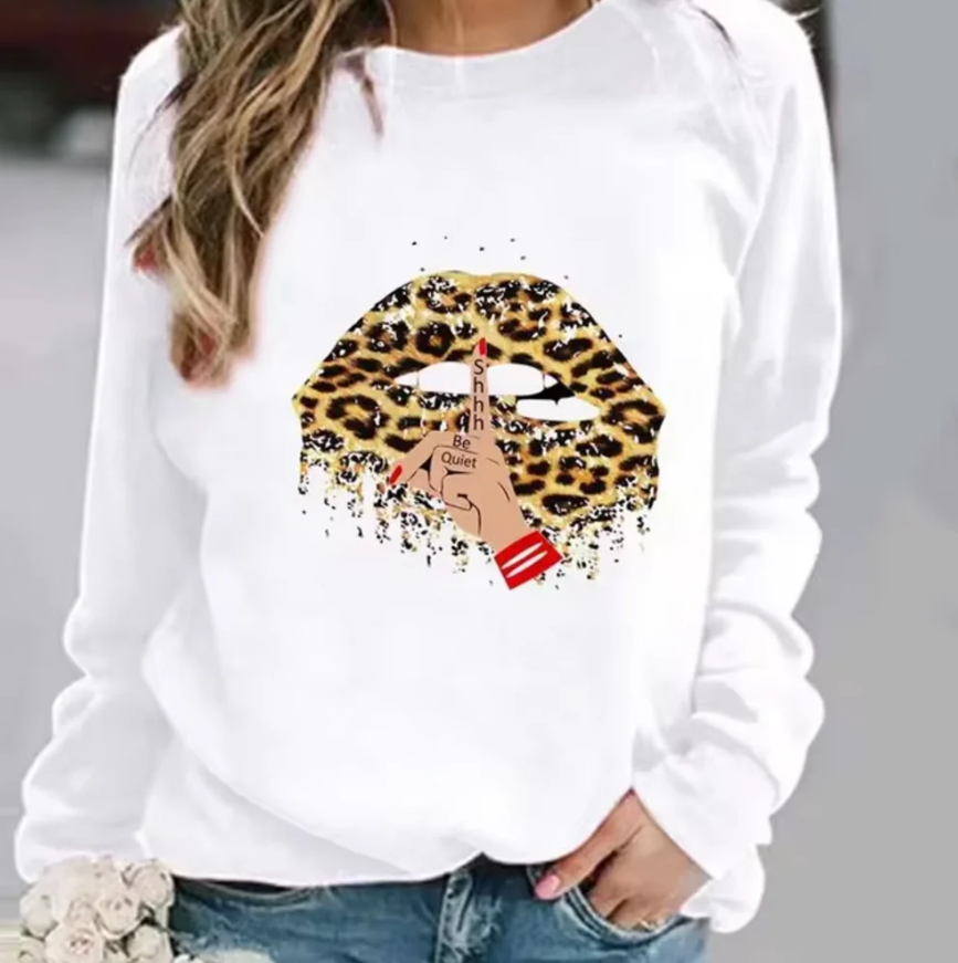 Weicher Baumwollpullover mit Lippenmuster - IdealeKleiden