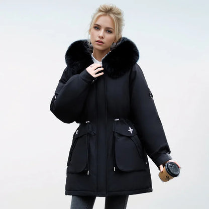 Veste élégante en fausse fourrure style moderne