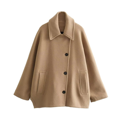 Cape pour femme, design élégant avec boutons